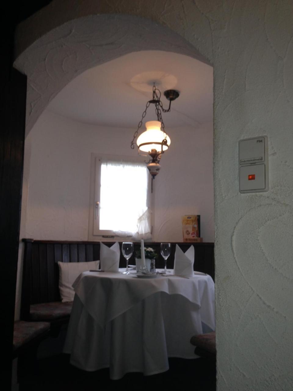 Hotel/Restaurant Nicolai Torkel Констанц Екстер'єр фото